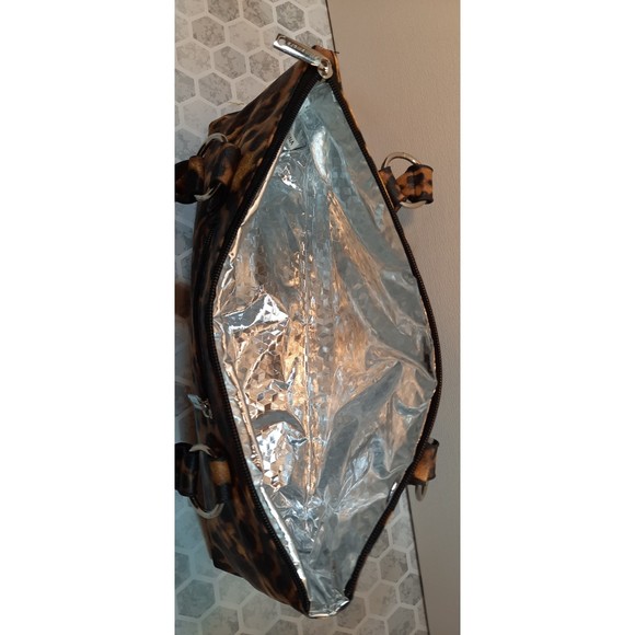 Primewear Insulated Wine Clutch Purse, Prime Wear Insulated Bag - Picture 2 of 6